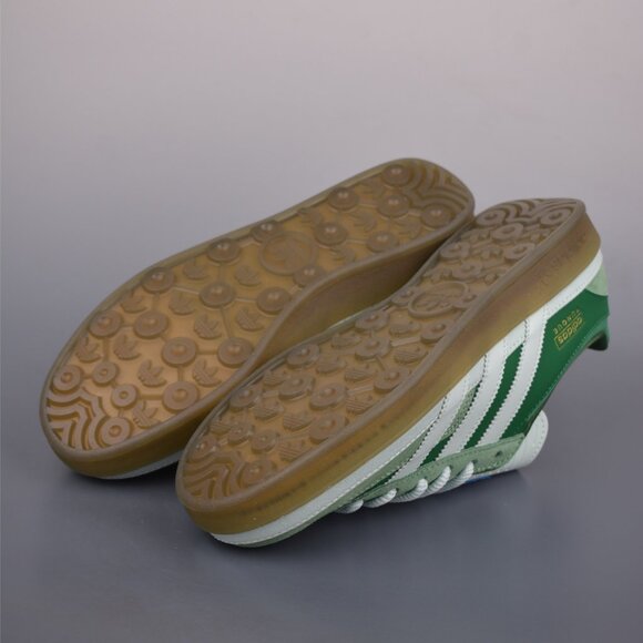 adidas Originals x Bad Bunny - Picture 6 of 8